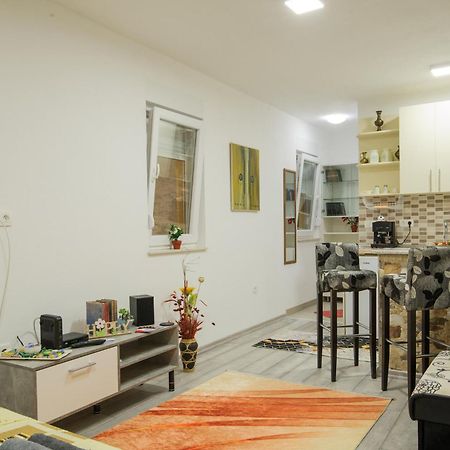 Studio Apartments Kim - Dilberovic Mostar Exteriör bild