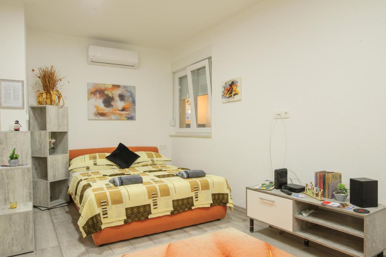 Studio Apartments Kim - Dilberovic Mostar Exteriör bild