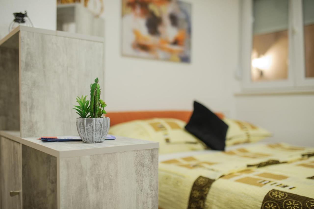 Studio Apartments Kim - Dilberovic Mostar Exteriör bild